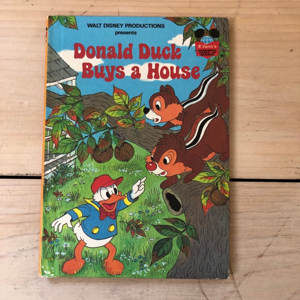 Disney Grolier Vintage 1980s Donald Duck Buys a House Children's Book